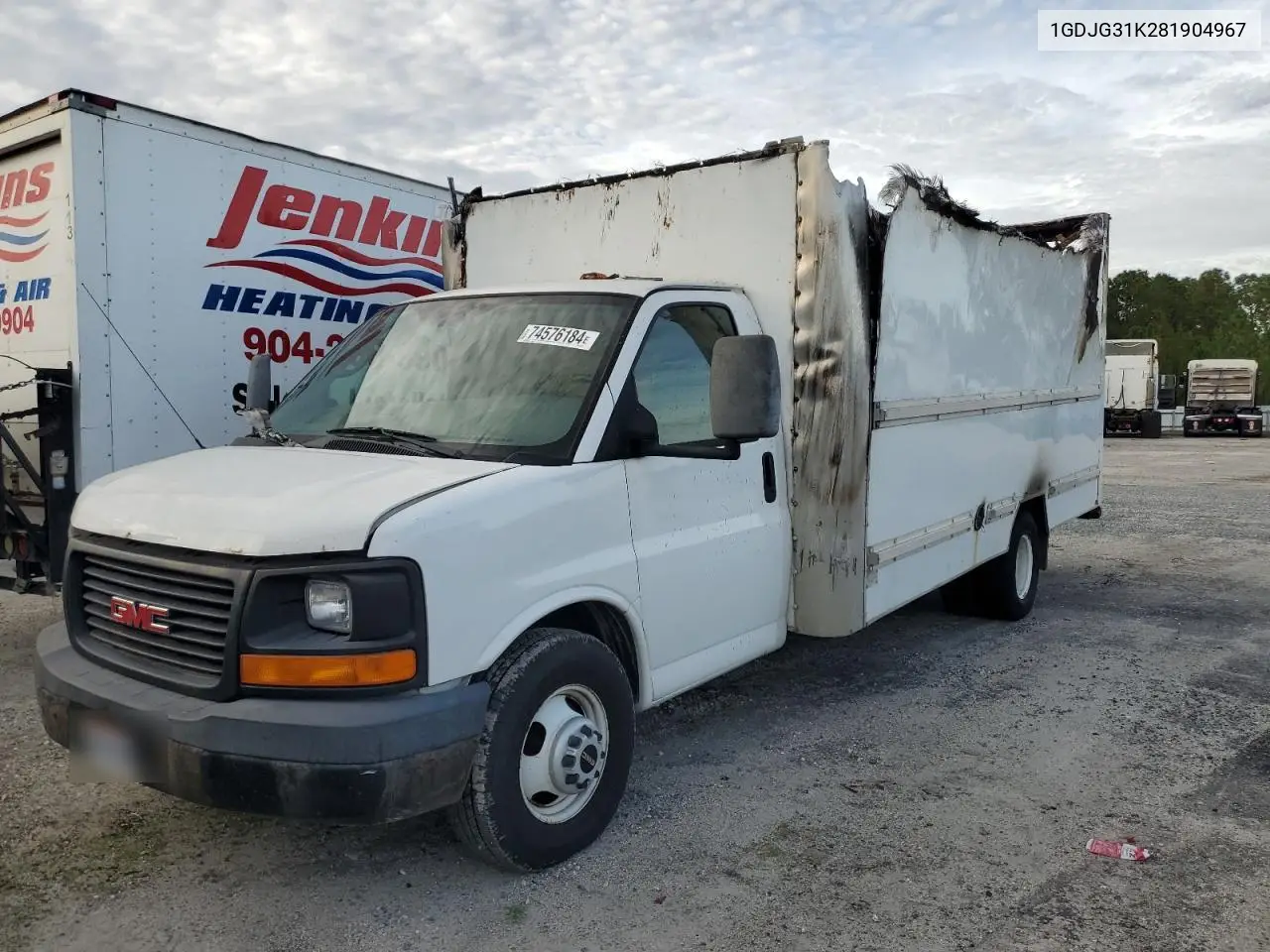 2008 GMC Savana Cutaway G3500 VIN: 1GDJG31K281904967 Lot: 74576184