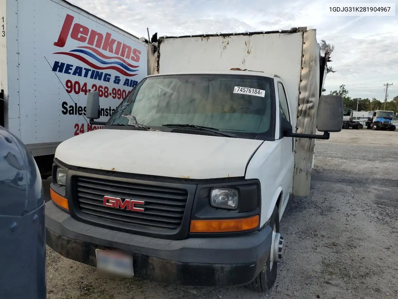 2008 GMC Savana Cutaway G3500 VIN: 1GDJG31K281904967 Lot: 74576184