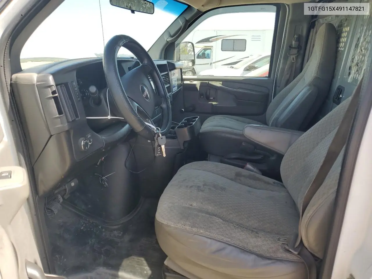 2009 GMC Savana G1500 VIN: 1GTFG15X491147821 Lot: 62025495