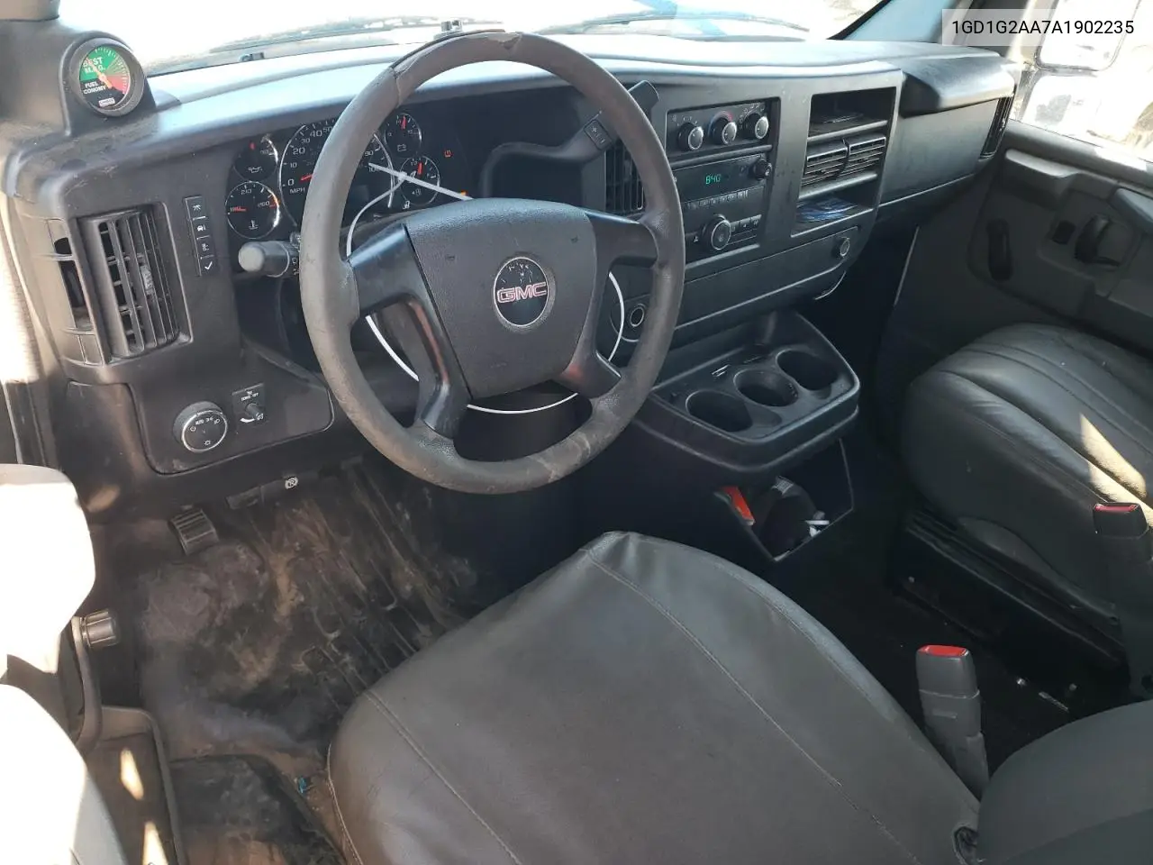 2010 GMC Savana Cutaway G3500 VIN: 1GD1G2AA7A1902235 Lot: 52688235