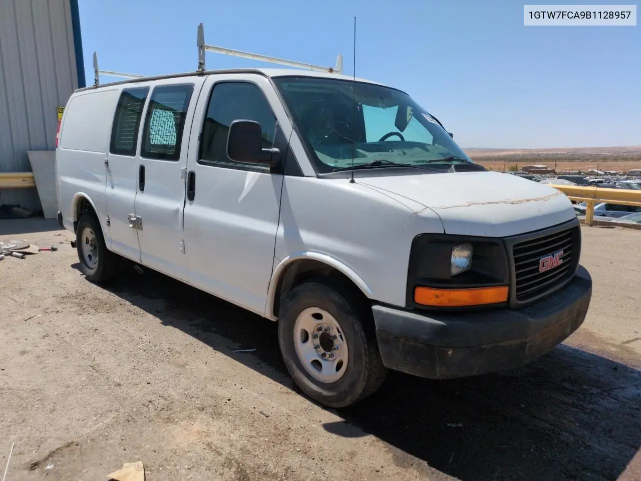 2011 GMC Savana G2500 VIN: 1GTW7FCA9B1128957 Lot: 52300045