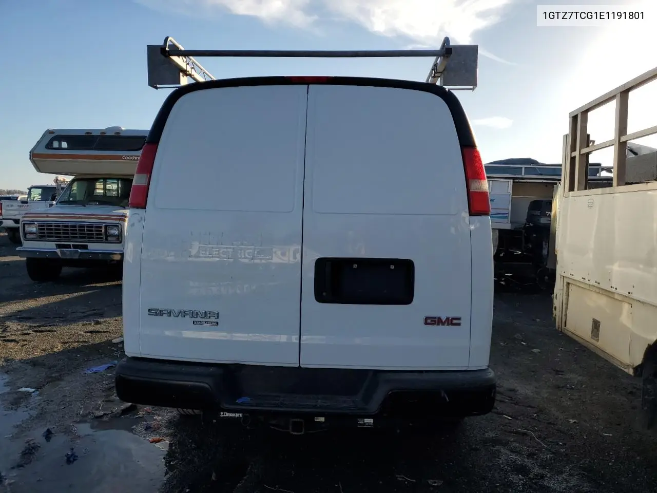 2014 GMC Savana G3500 VIN: 1GTZ7TCG1E1191801 Lot: 53536565