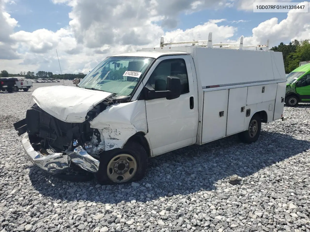2017 GMC Savana Cutaway G3500 VIN: 1GD07RFG1H1338447 Lot: 61438265