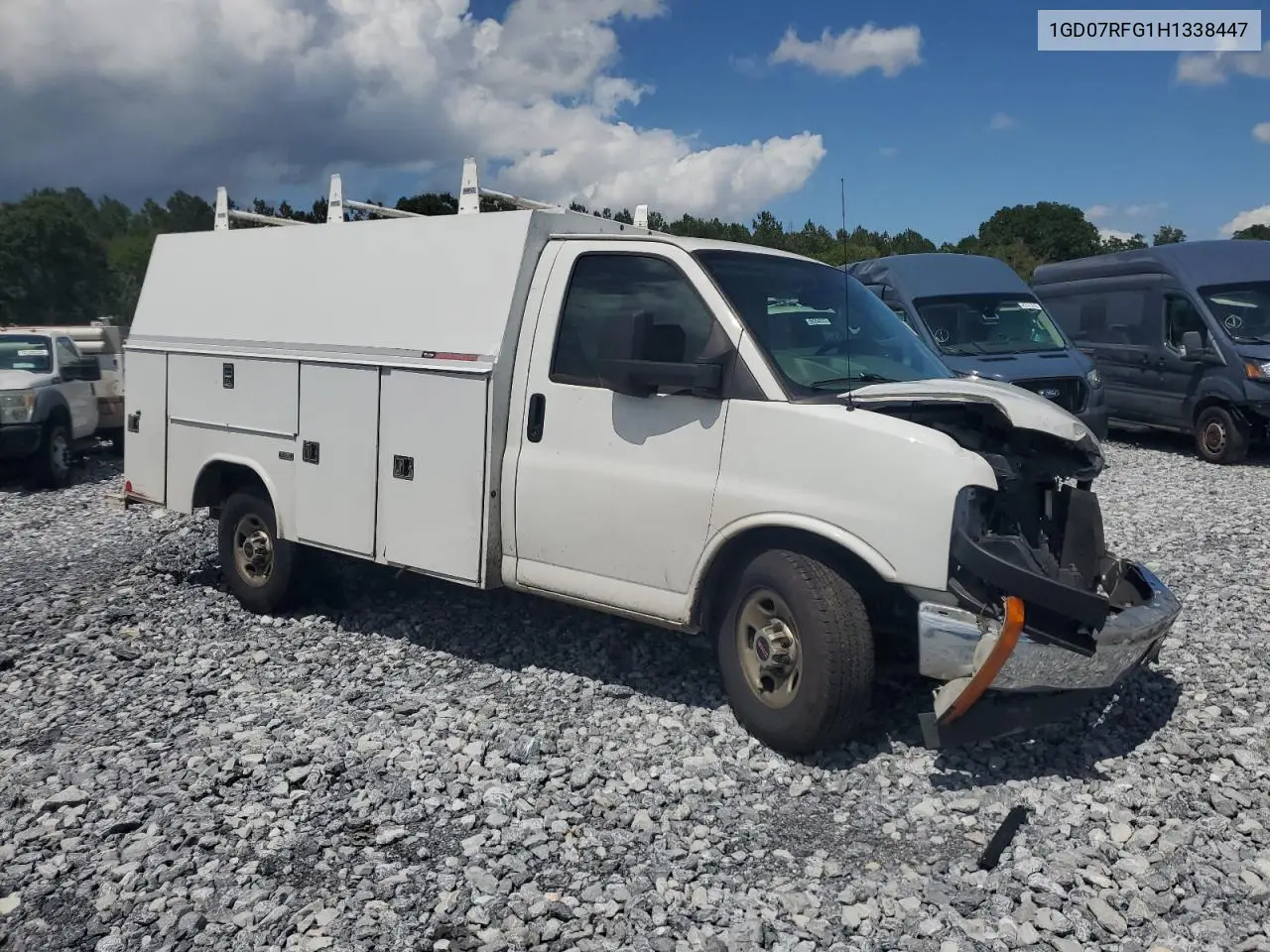 2017 GMC Savana Cutaway G3500 VIN: 1GD07RFG1H1338447 Lot: 61438265