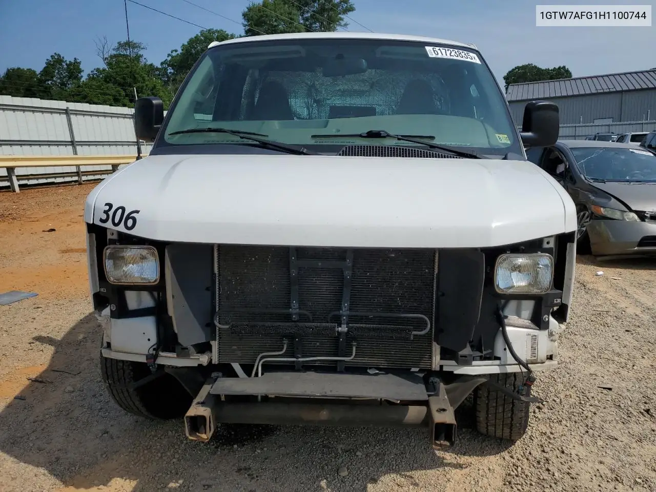2017 GMC Savana G2500 VIN: 1GTW7AFG1H1100744 Lot: 61723835