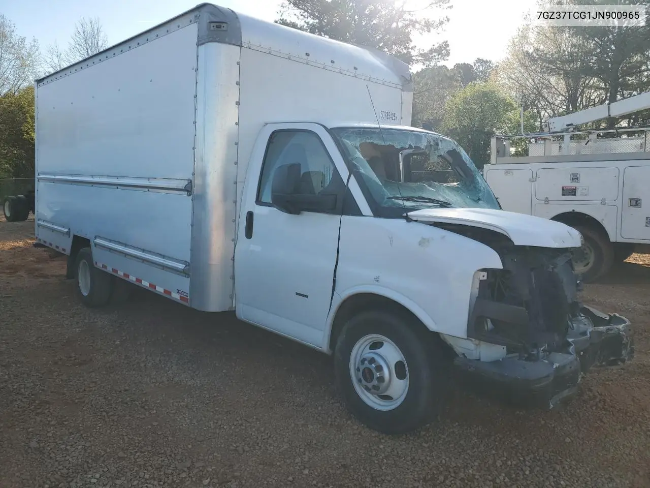 2018 GMC Savana Cutaway G3500 VIN: 7GZ37TCG1JN900965 Lot: 50785425