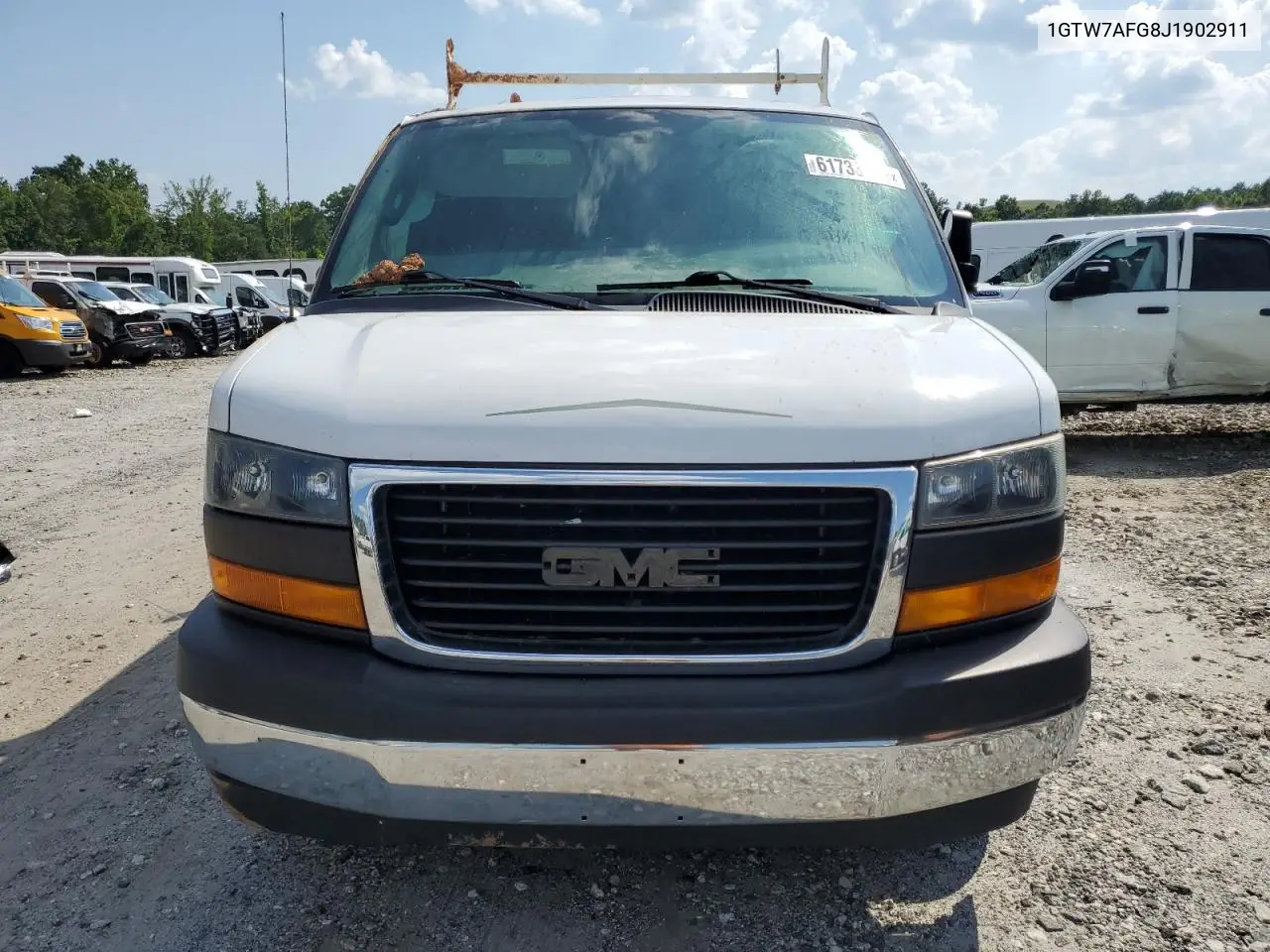 2018 GMC Savana G2500 VIN: 1GTW7AFG8J1902911 Lot: 61733025