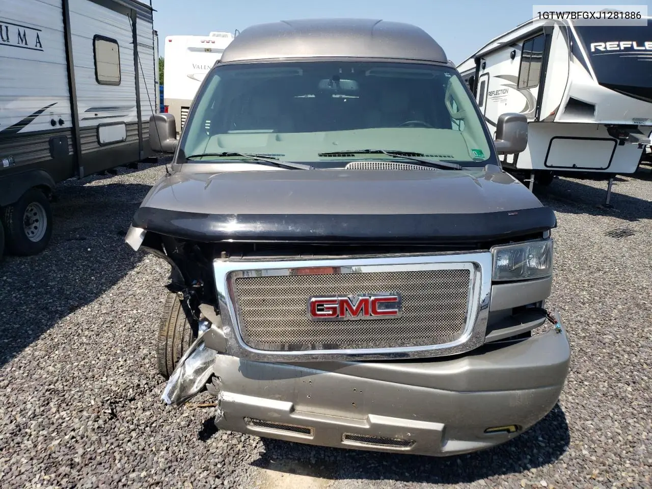 2018 GMC Savana G2500 VIN: 1GTW7BFGXJ1281886 Lot: 62016855