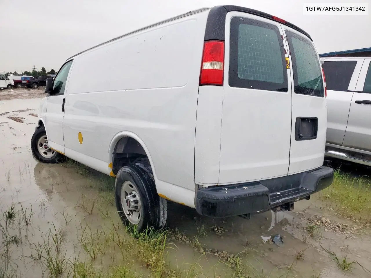 2018 GMC Savana G2500 VIN: 1GTW7AFG5J1341342 Lot: 63656565