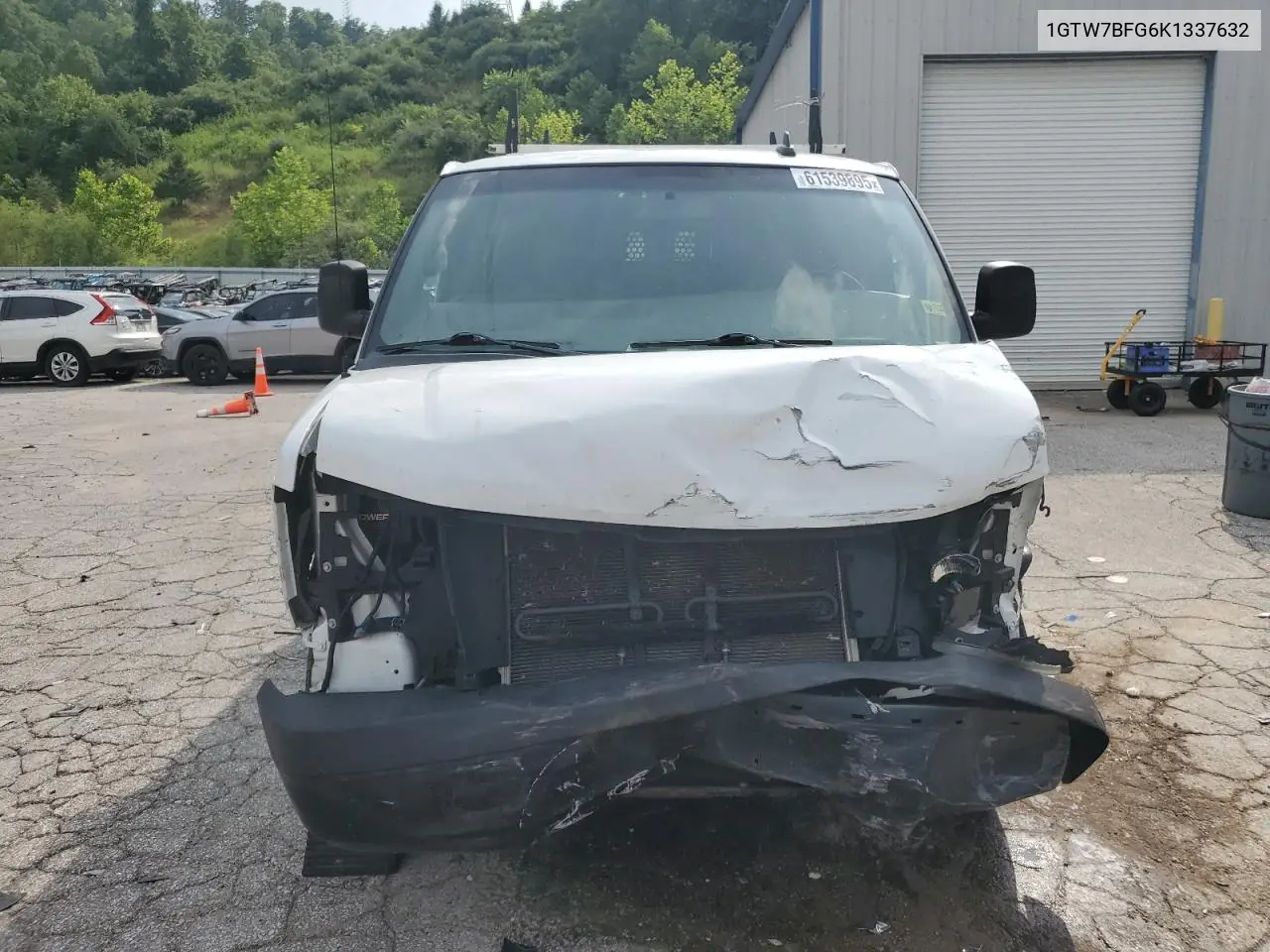 2019 GMC Savana G2500 VIN: 1GTW7BFG6K1337632 Lot: 61539895