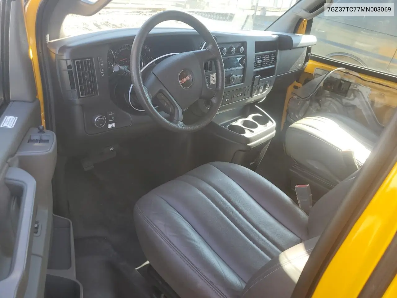 2021 GMC Savana Cutaway G3500 VIN: 7GZ37TC77MN003069 Lot: 61484135