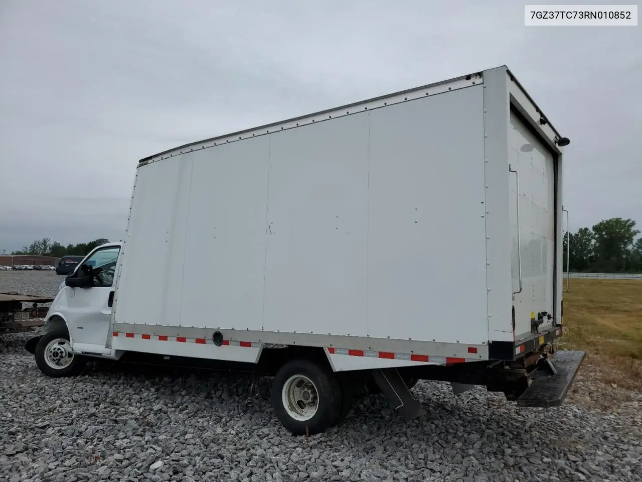2024 GMC Savana Cutaway G3500 VIN: 7GZ37TC73RN010852 Lot: 62540535