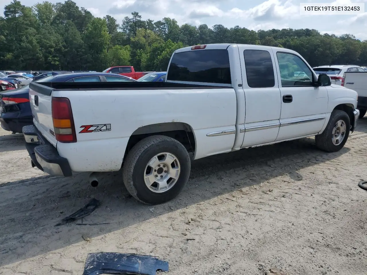 2001 GMC New Sierra K1500 VIN: 1GTEK19T51E132453 Lot: 63321595