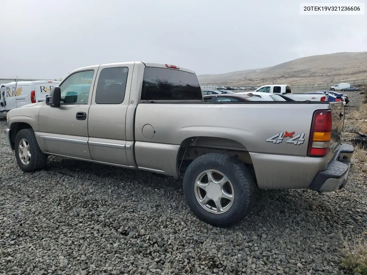 2002 GMC New Sierra K1500 VIN: 2GTEK19V321236606 Lot: 49308235