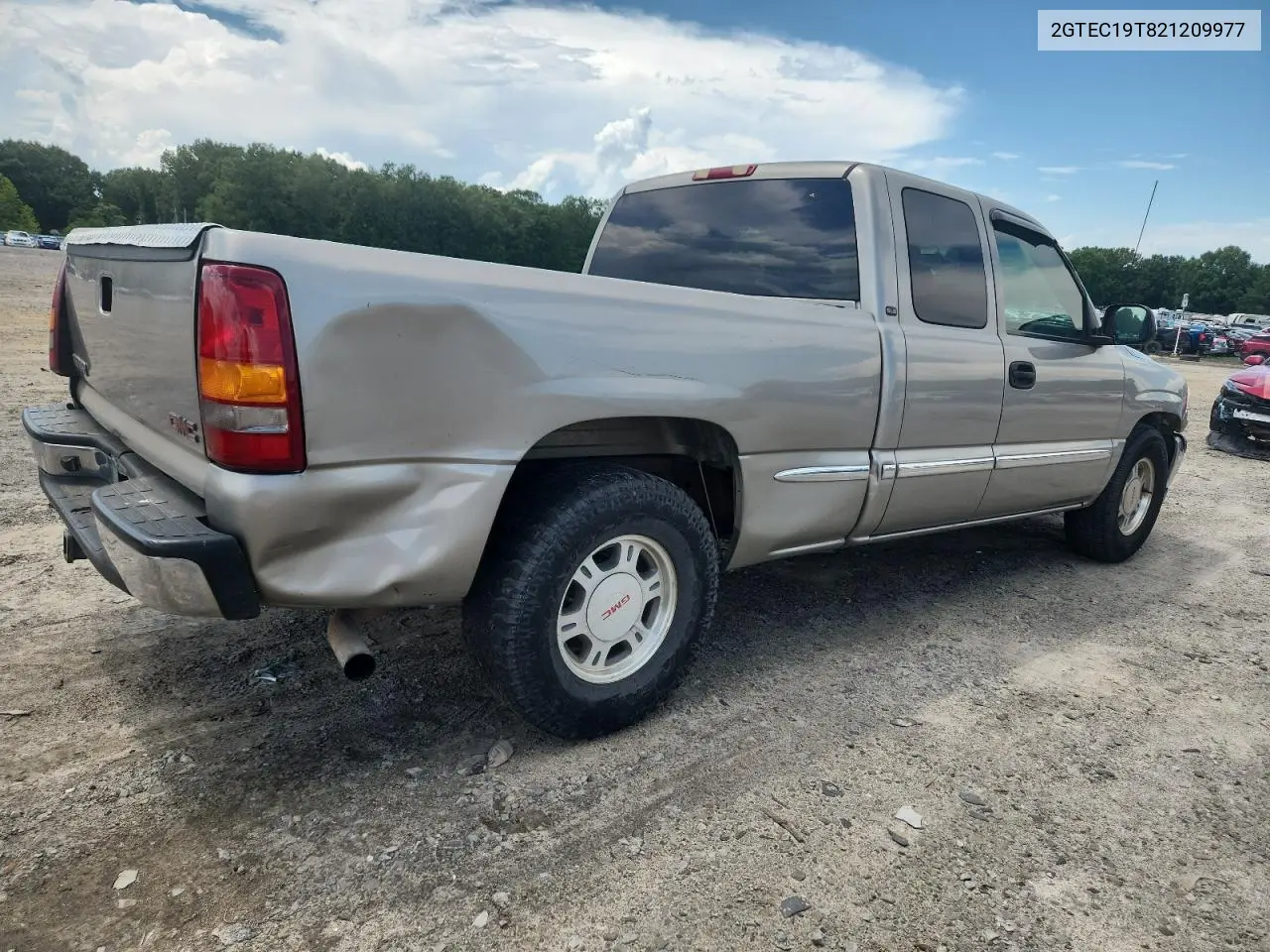 2002 GMC New Sierra C1500 VIN: 2GTEC19T821209977 Lot: 62962695