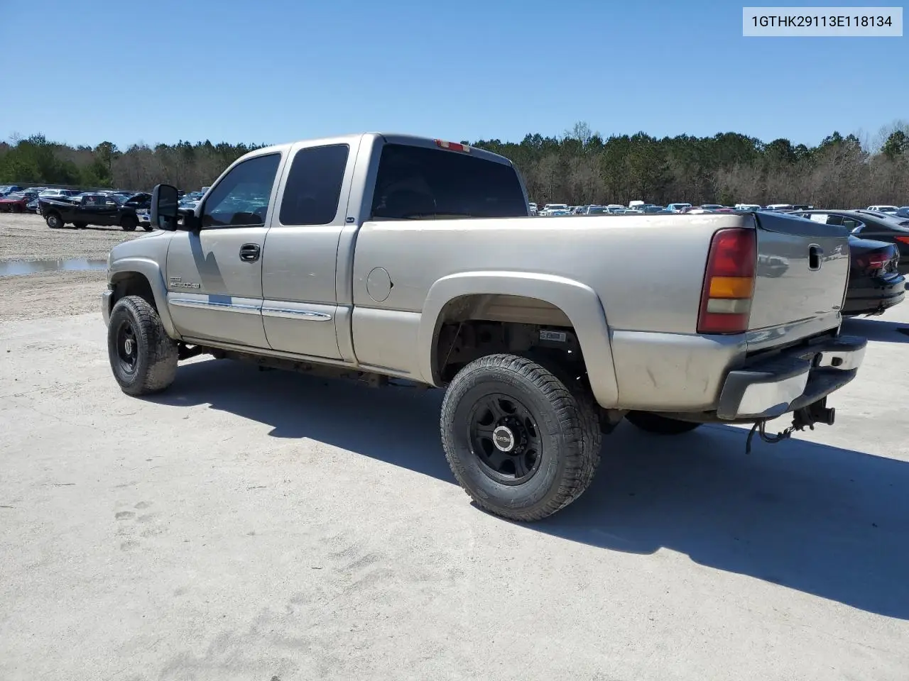 2003 GMC Sierra K2500 Heavy Duty VIN: 1GTHK29113E118134 Lot: 48424965