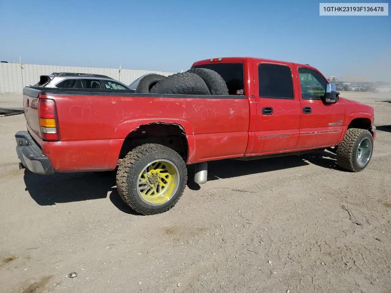 2003 GMC Sierra K2500 Heavy Duty VIN: 1GTHK23193F136478 Lot: 56418415