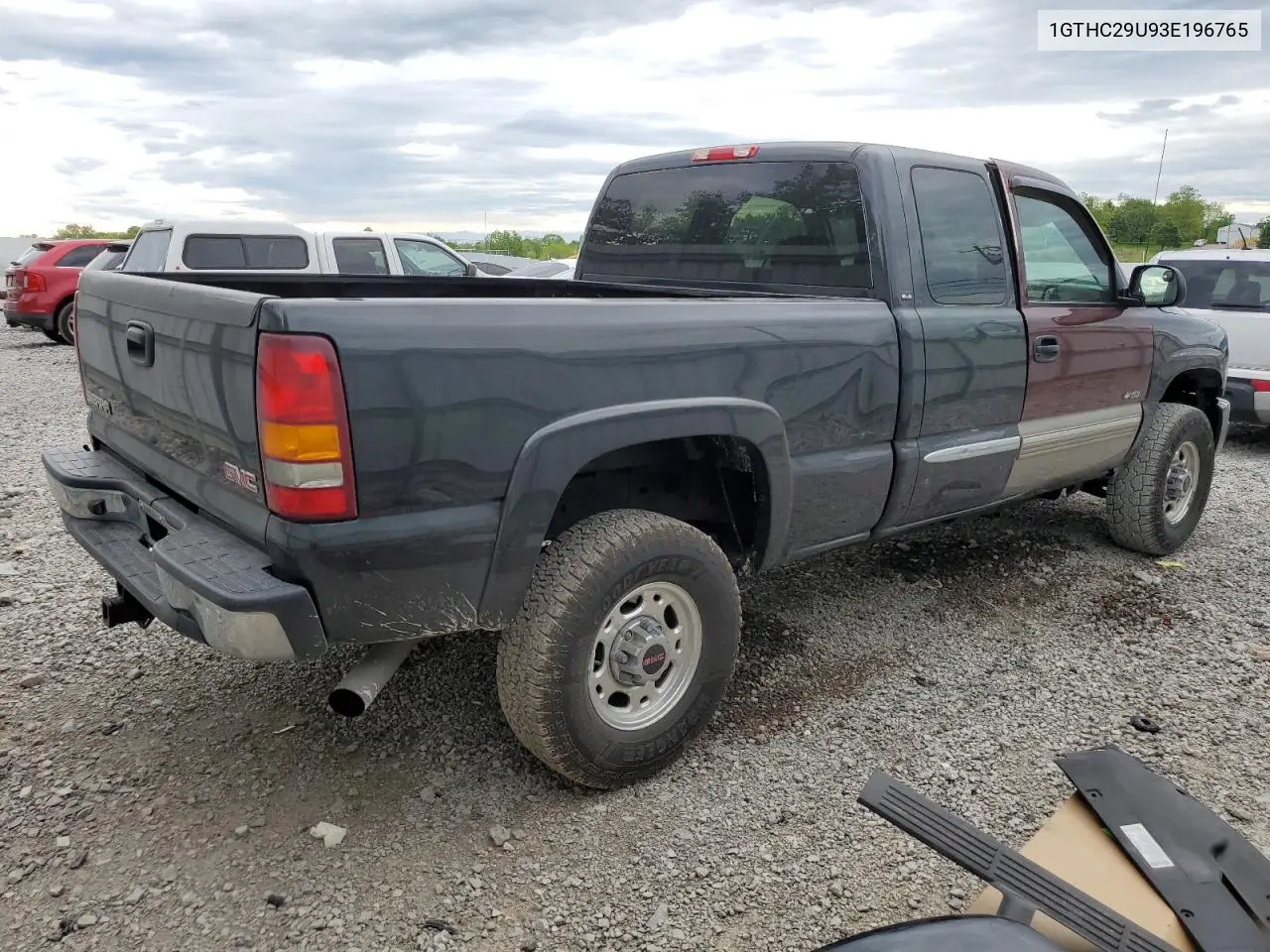 2003 GMC Sierra C2500 Heavy Duty VIN: 1GTHC29U93E196765 Lot: 56532615