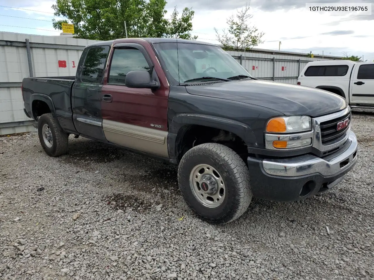 2003 GMC Sierra C2500 Heavy Duty VIN: 1GTHC29U93E196765 Lot: 56532615