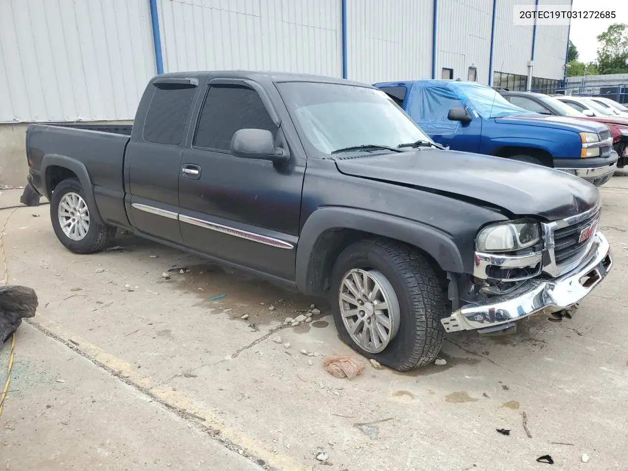 2003 GMC New Sierra C1500 VIN: 2GTEC19T031272685 Lot: 60541085
