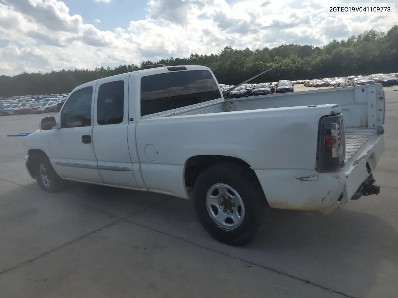 2004 GMC New Sierra C1500 VIN: 2GTEC19V041109778 Lot: 61548105