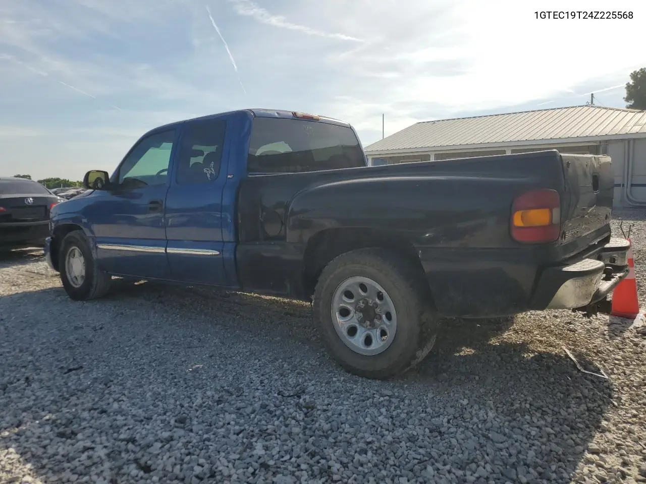 2004 GMC New Sierra C1500 VIN: 1GTEC19T24Z225568 Lot: 62093835