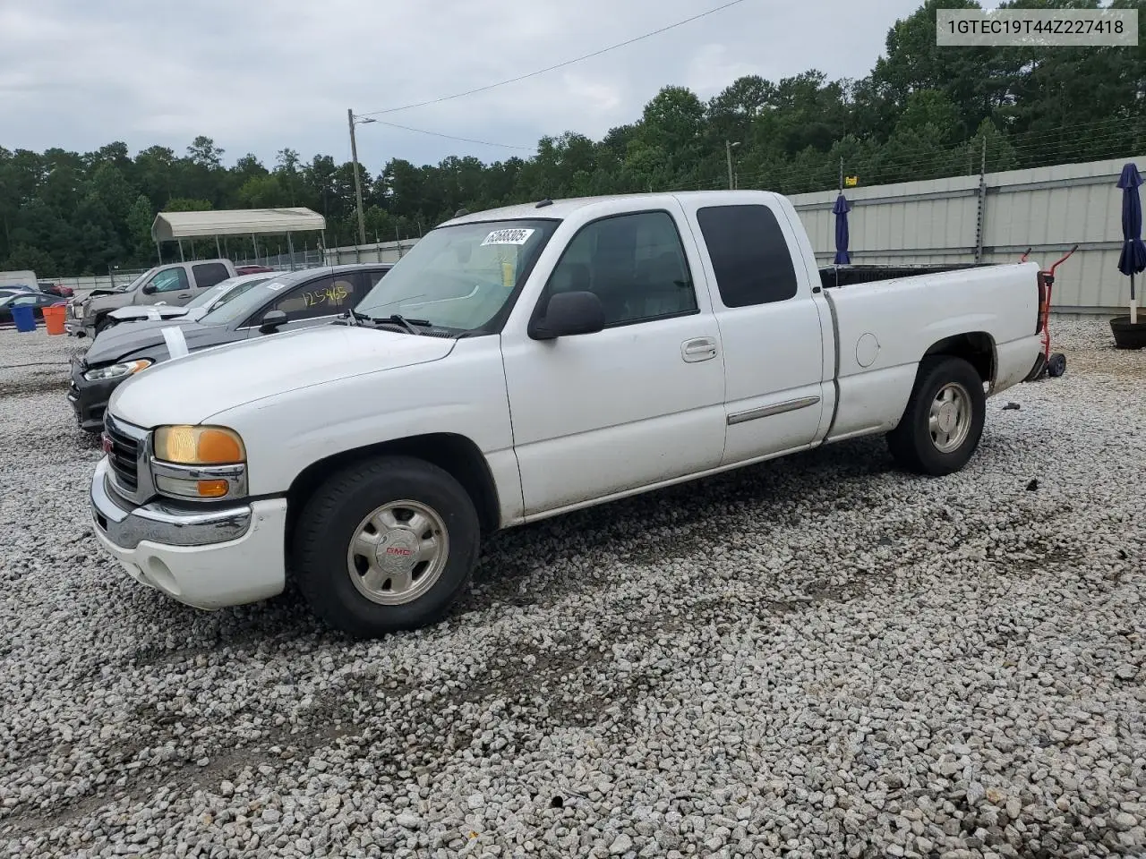 2004 GMC New Sierra C1500 VIN: 1GTEC19T44Z227418 Lot: 62688305