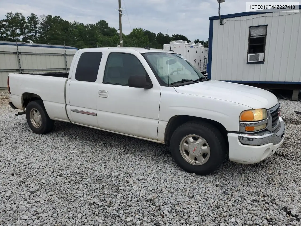 2004 GMC New Sierra C1500 VIN: 1GTEC19T44Z227418 Lot: 62688305
