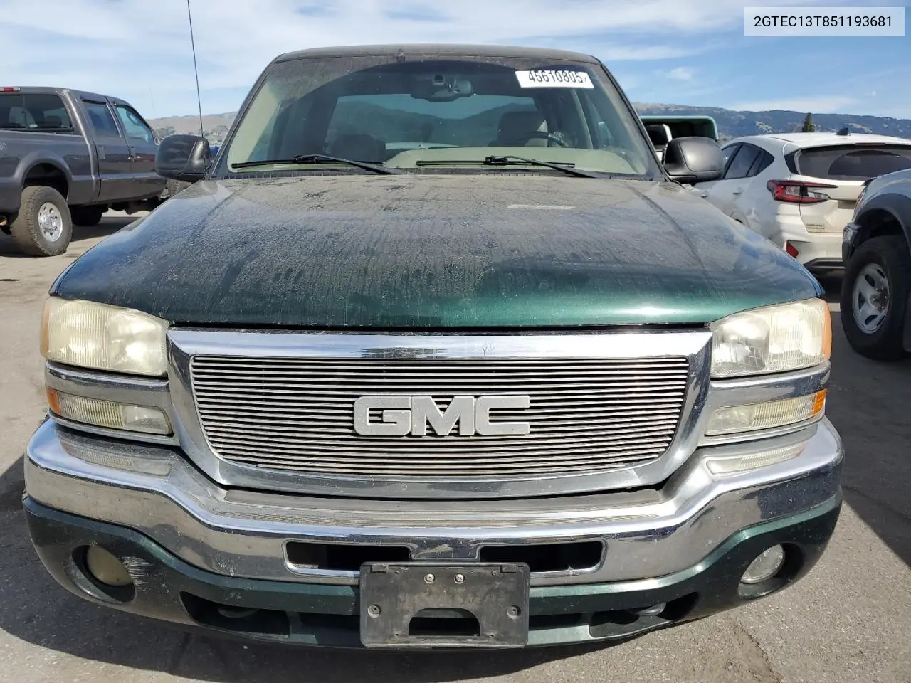2005 GMC New Sierra C1500 VIN: 2GTEC13T851193681 Lot: 45610805