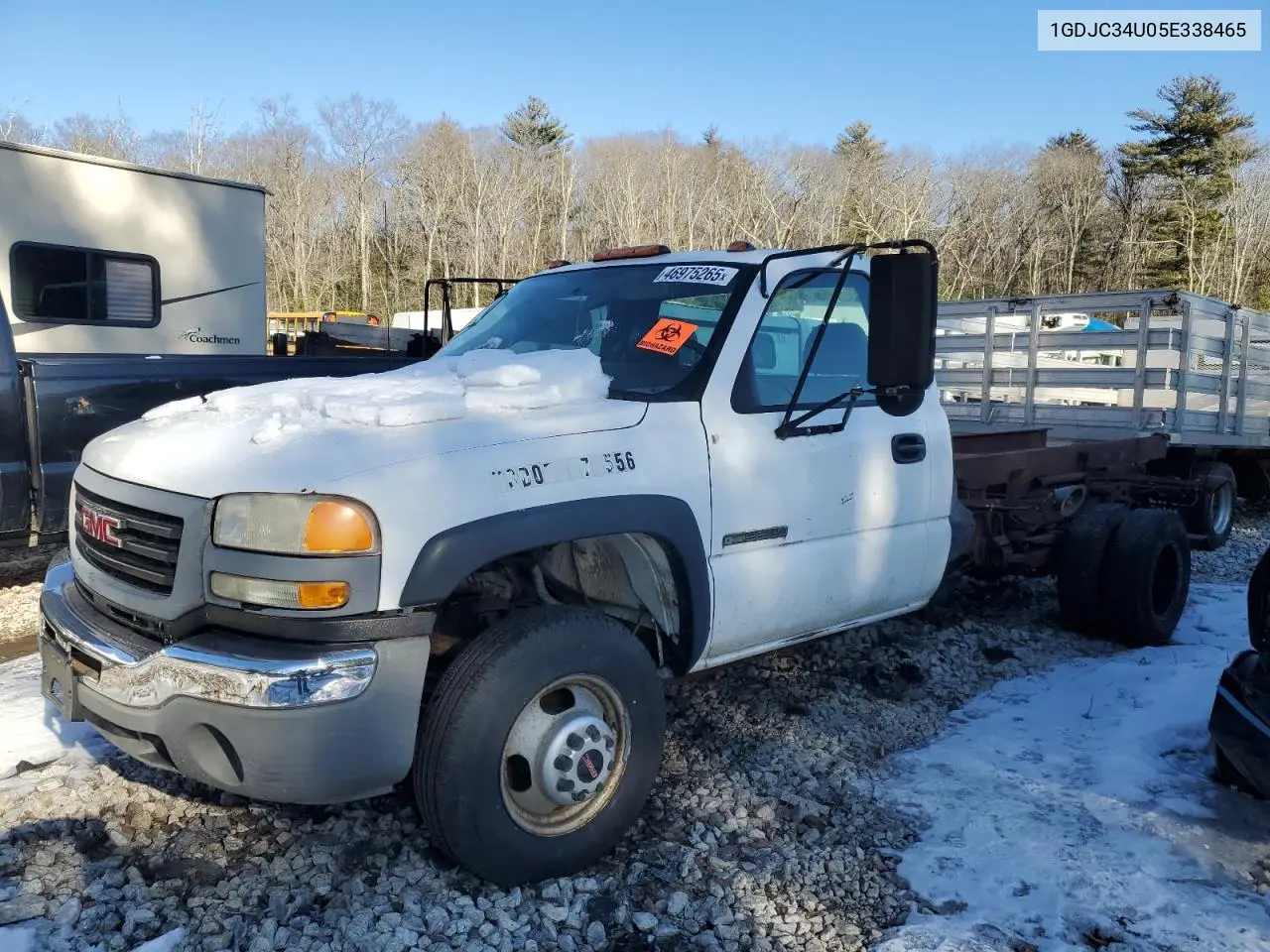 2005 GMC New Sierra C3500 VIN: 1GDJC34U05E338465 Lot: 46975265