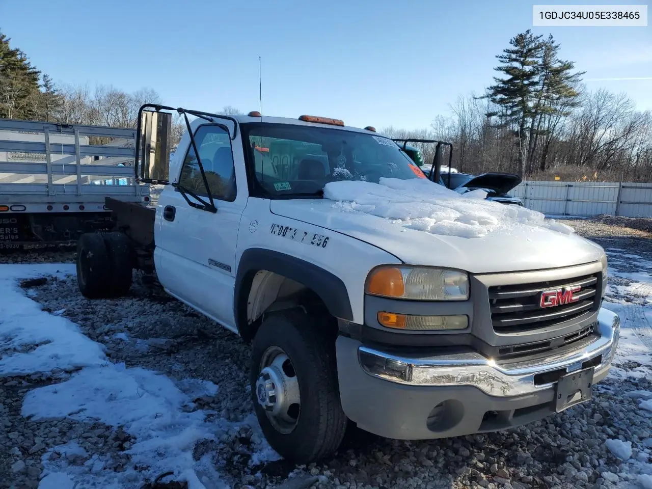 2005 GMC New Sierra C3500 VIN: 1GDJC34U05E338465 Lot: 46975265