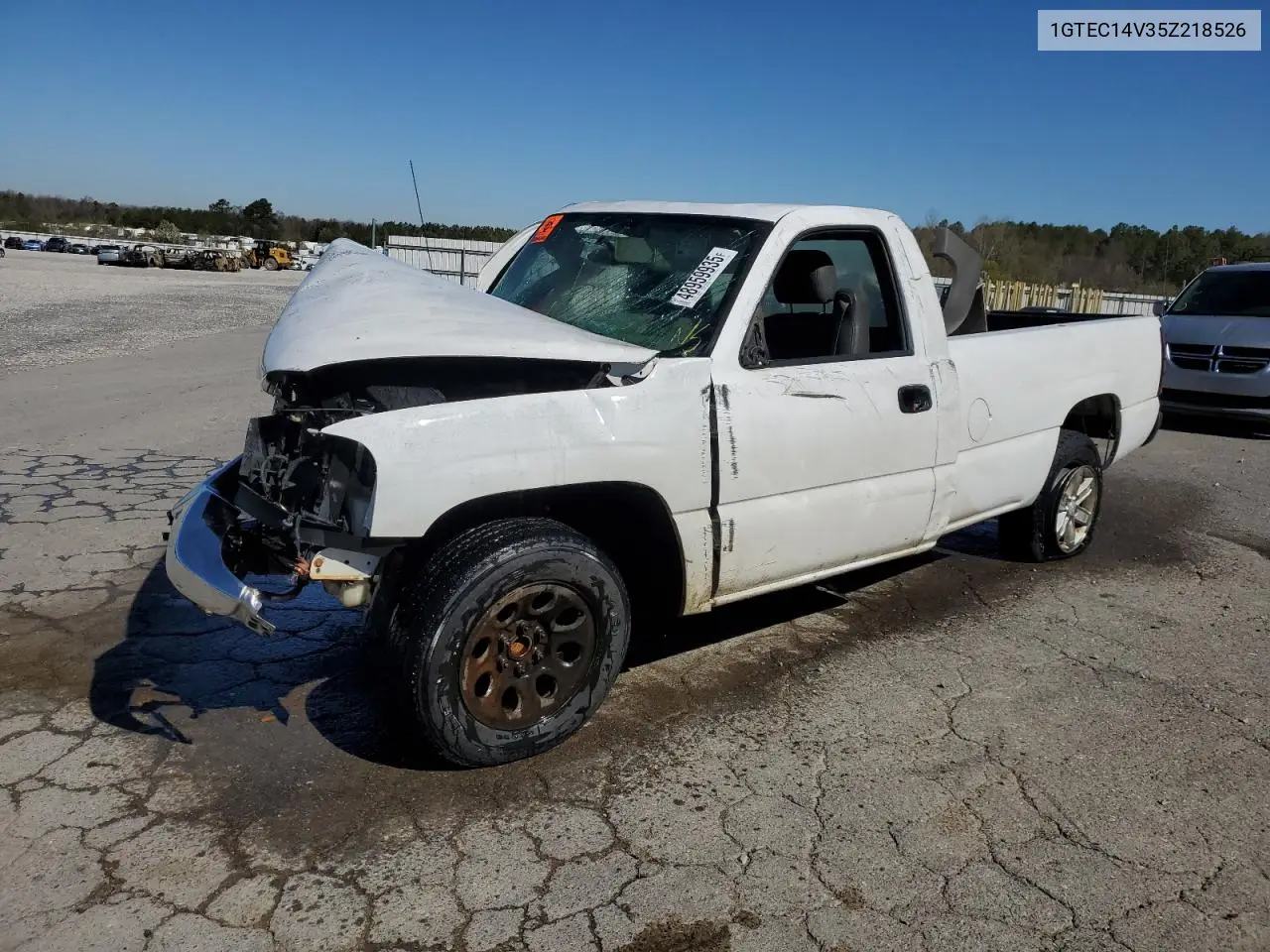 2005 GMC New Sierra C1500 VIN: 1GTEC14V35Z218526 Lot: 48959935