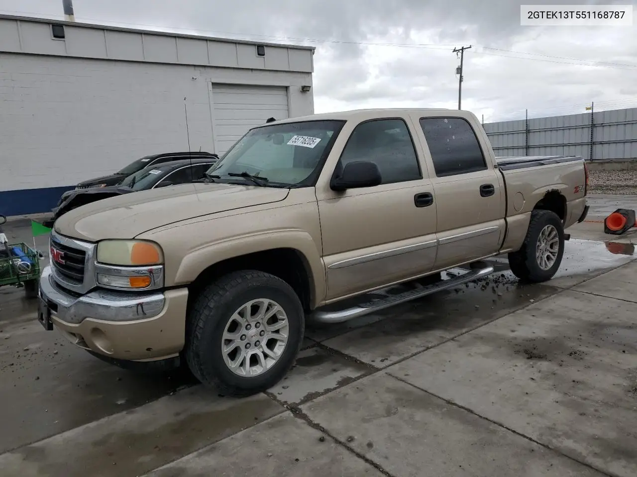2005 GMC New Sierra K1500 VIN: 2GTEK13T551168787 Lot: 55716205