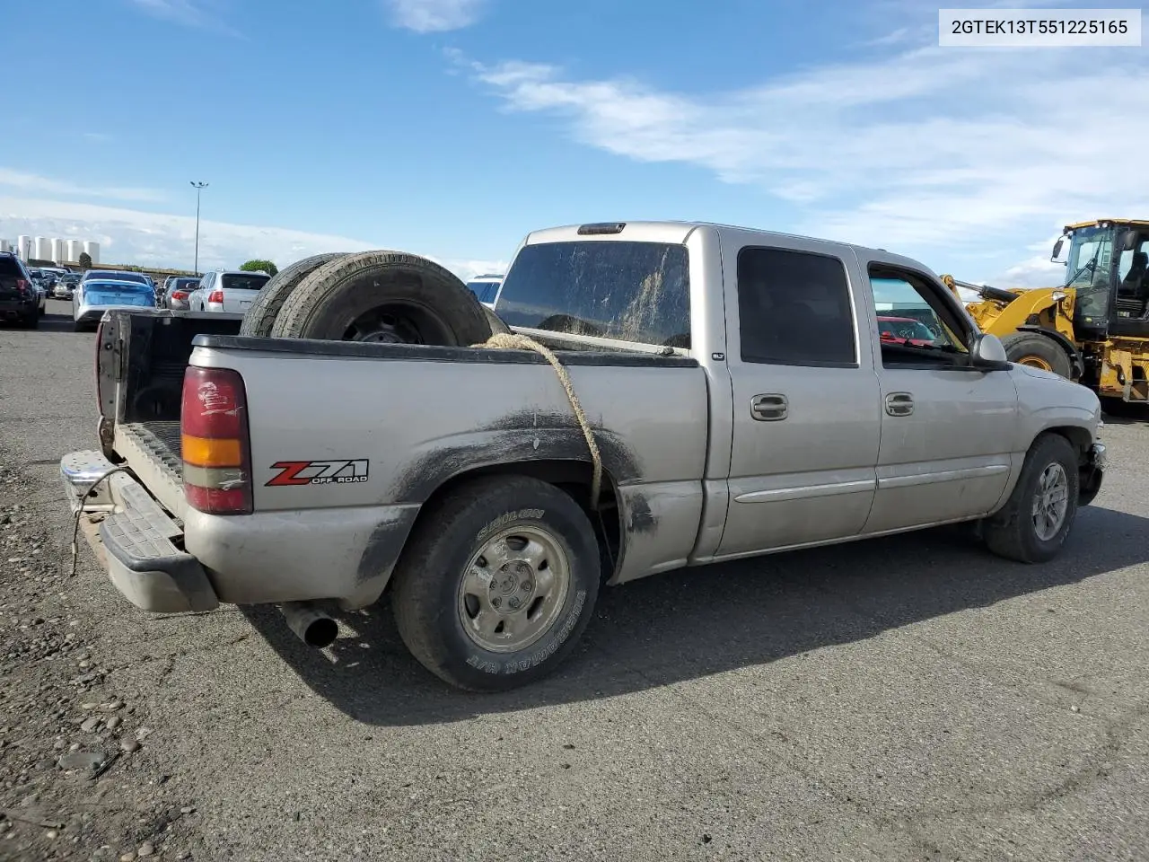 2005 GMC New Sierra K1500 VIN: 2GTEK13T551225165 Lot: 56536585