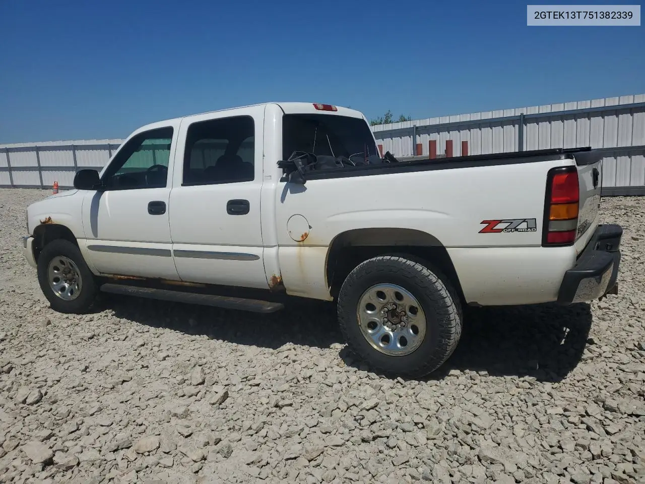 2005 GMC New Sierra K1500 VIN: 2GTEK13T751382339 Lot: 56607645