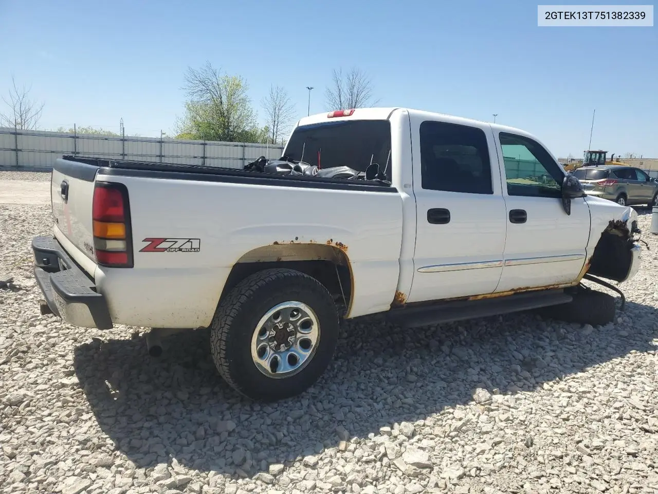 2005 GMC New Sierra K1500 VIN: 2GTEK13T751382339 Lot: 56607645