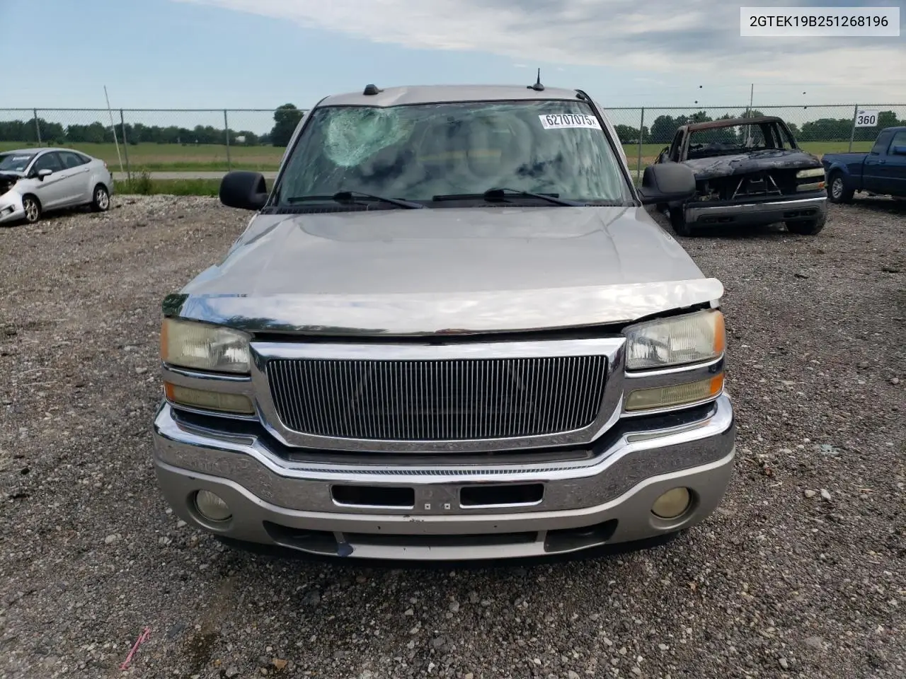 2005 GMC New Sierra K1500 VIN: 2GTEK19B251268196 Lot: 62707075