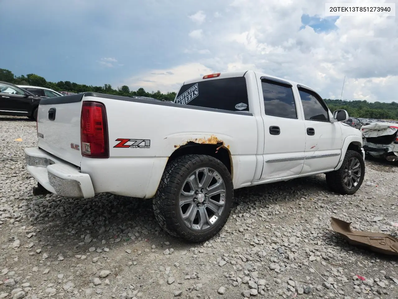 2005 GMC New Sierra K1500 VIN: 2GTEK13T851273940 Lot: 62730355