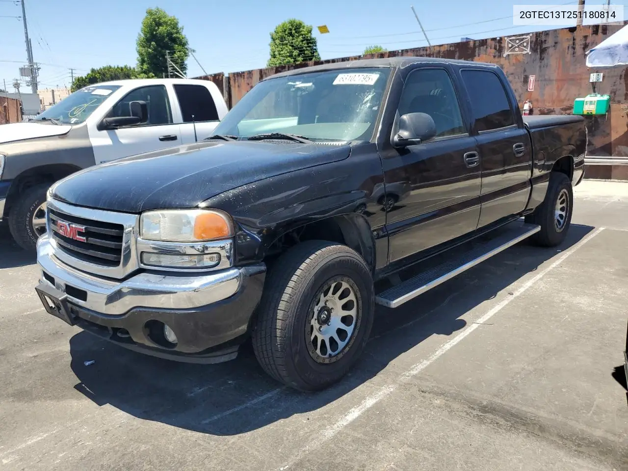 2005 GMC New Sierra C1500 VIN: 2GTEC13T251180814 Lot: 63102795