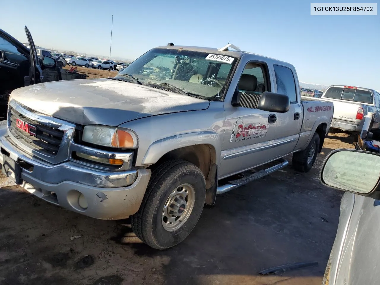 2005 GMC Sierra K1500 Heavy Duty VIN: 1GTGK13U25F854702 Lot: 88795075
