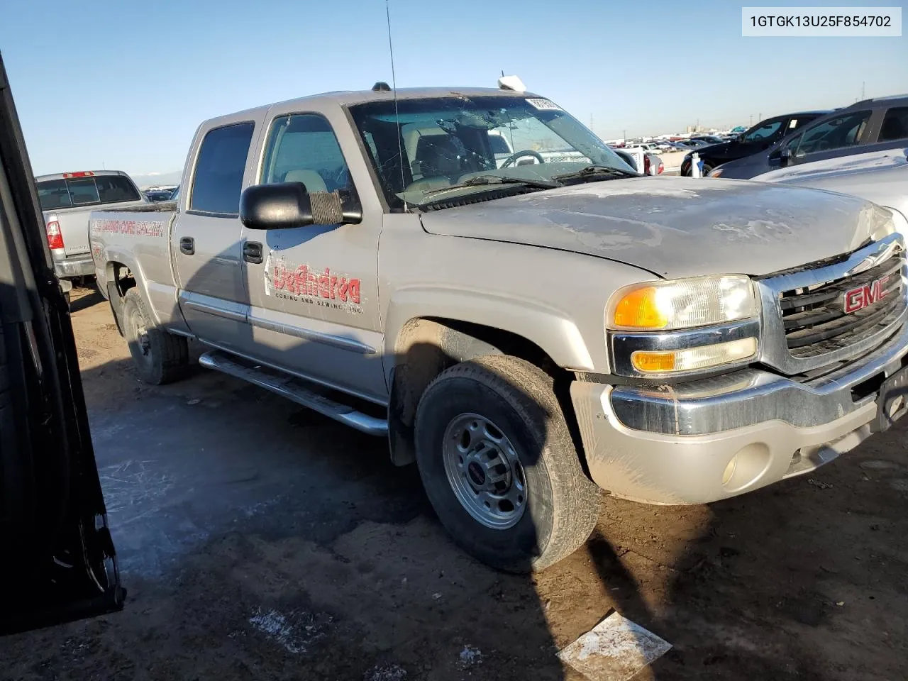 2005 GMC Sierra K1500 Heavy Duty VIN: 1GTGK13U25F854702 Lot: 88795075