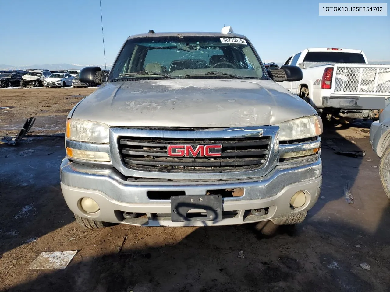 2005 GMC Sierra K1500 Heavy Duty VIN: 1GTGK13U25F854702 Lot: 88795075