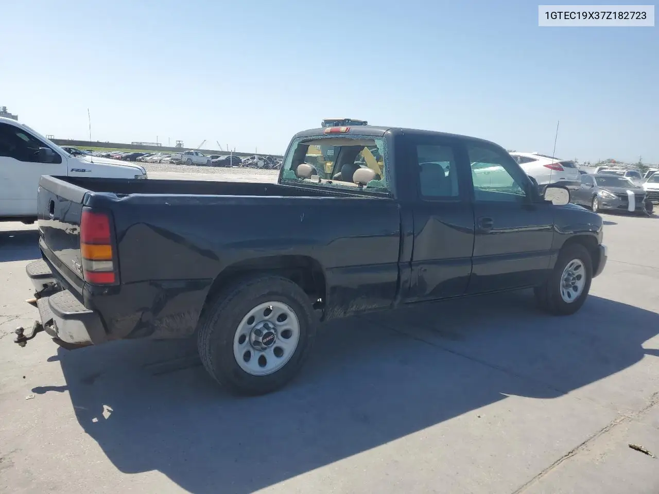 2007 GMC New Sierra C1500 Classic VIN: 1GTEC19X37Z182723 Lot: 52890565