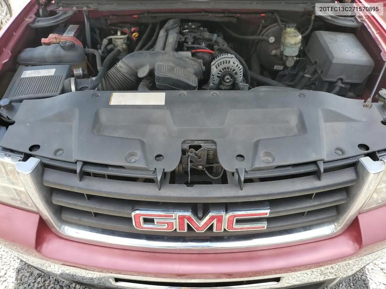 2007 GMC New Sierra C1500 VIN: 2GTEC13C271570895 Lot: 57047385