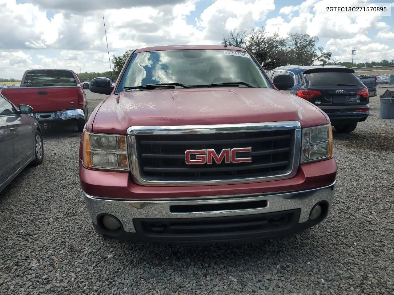 2007 GMC New Sierra C1500 VIN: 2GTEC13C271570895 Lot: 57047385