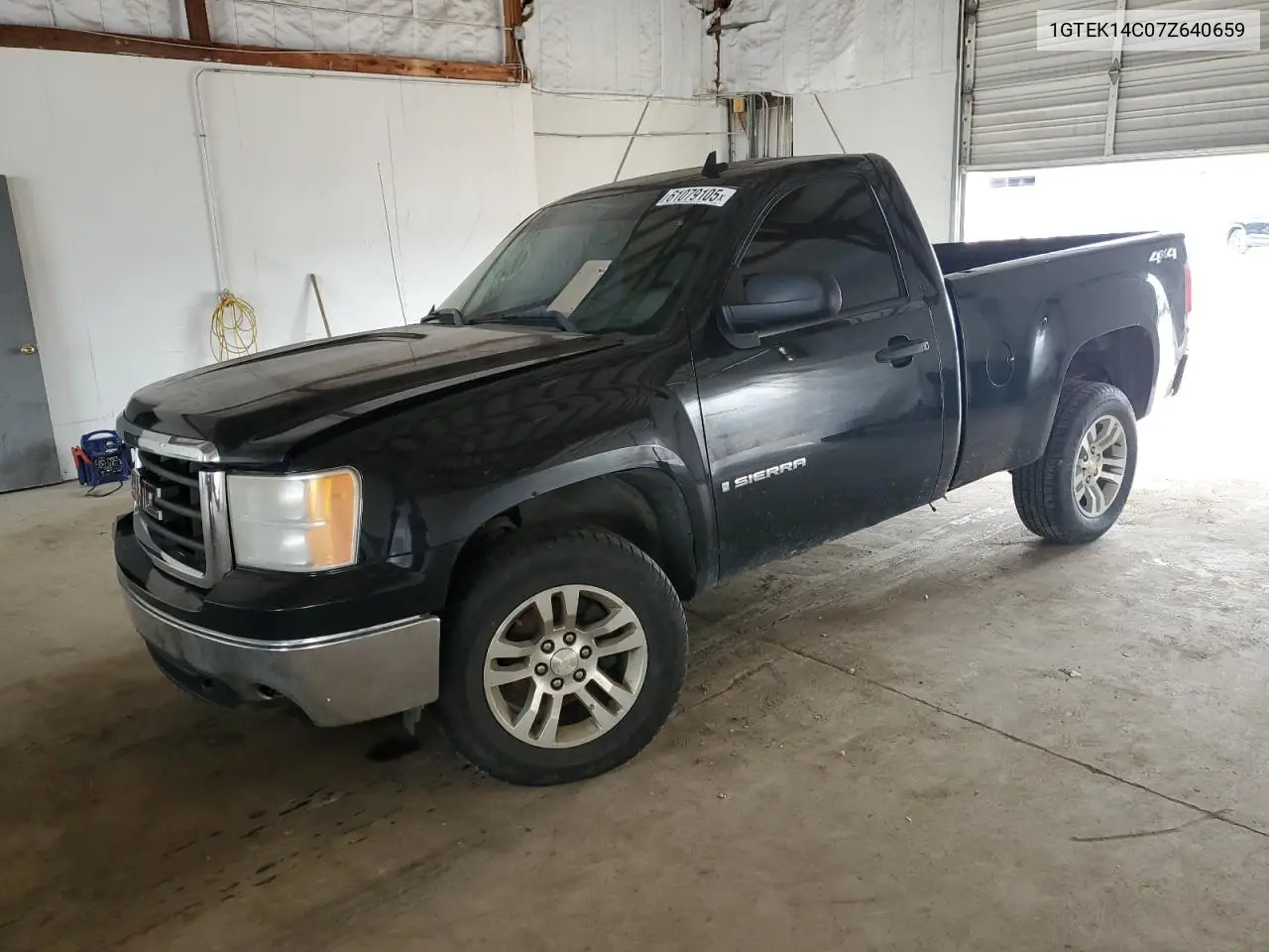 2007 GMC New Sierra K1500 VIN: 1GTEK14C07Z640659 Lot: 61079105