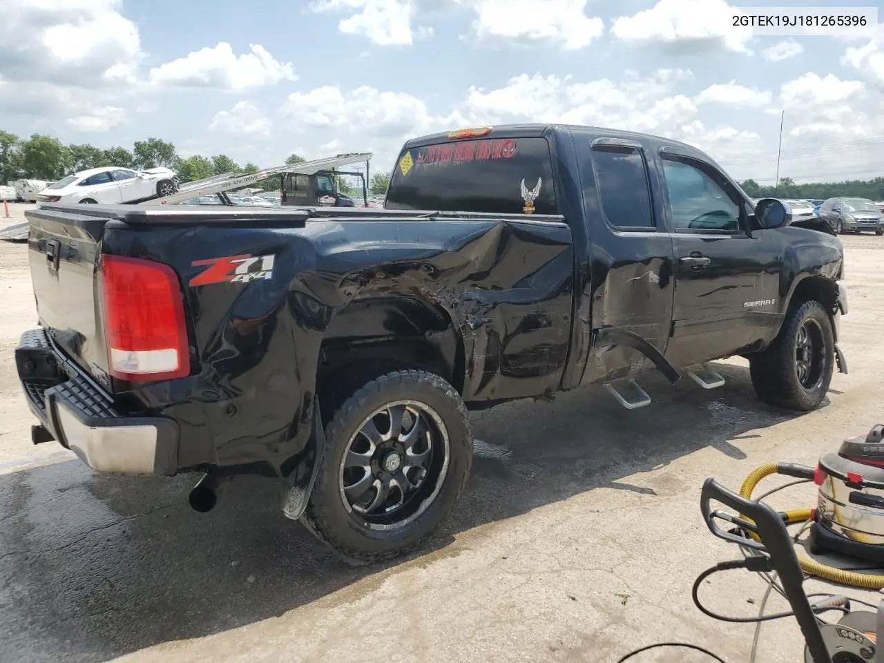 2008 GMC Sierra K1500 VIN: 2GTEK19J181265396 Lot: 61370005