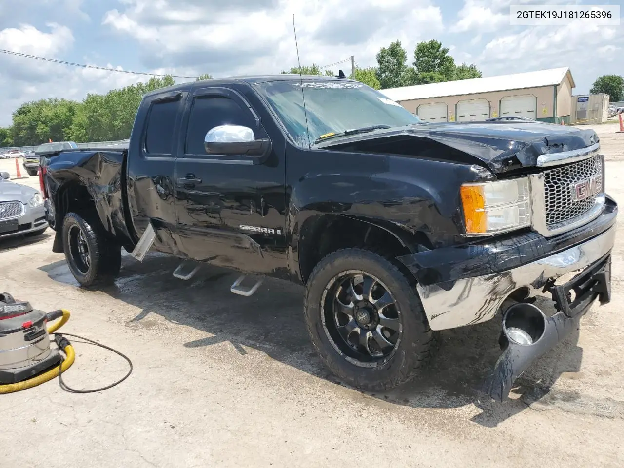 2008 GMC Sierra K1500 VIN: 2GTEK19J181265396 Lot: 61370005