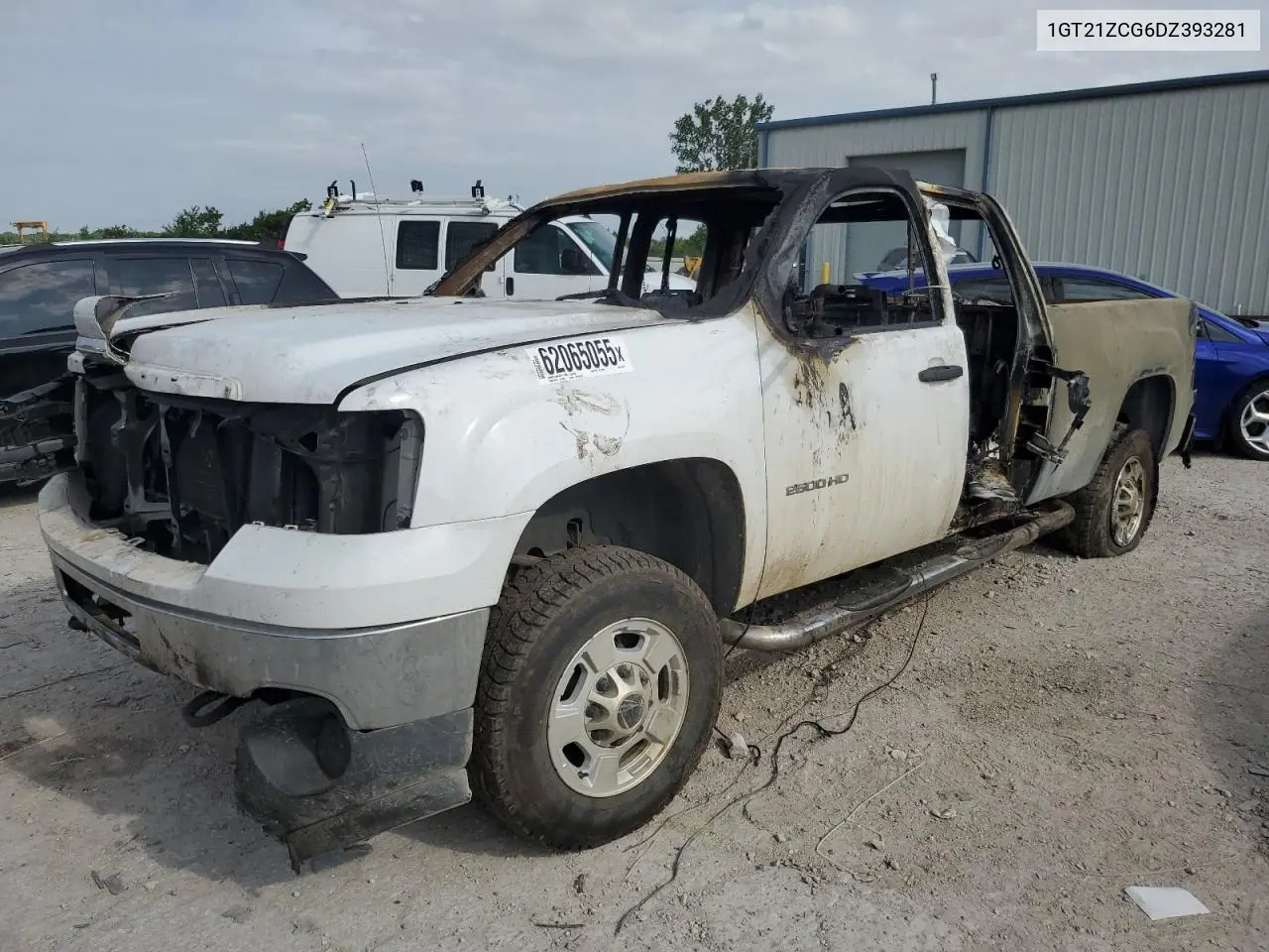 2013 GMC Sierra C2500 Heavy Duty VIN: 1GT21ZCG6DZ393281 Lot: 62065055