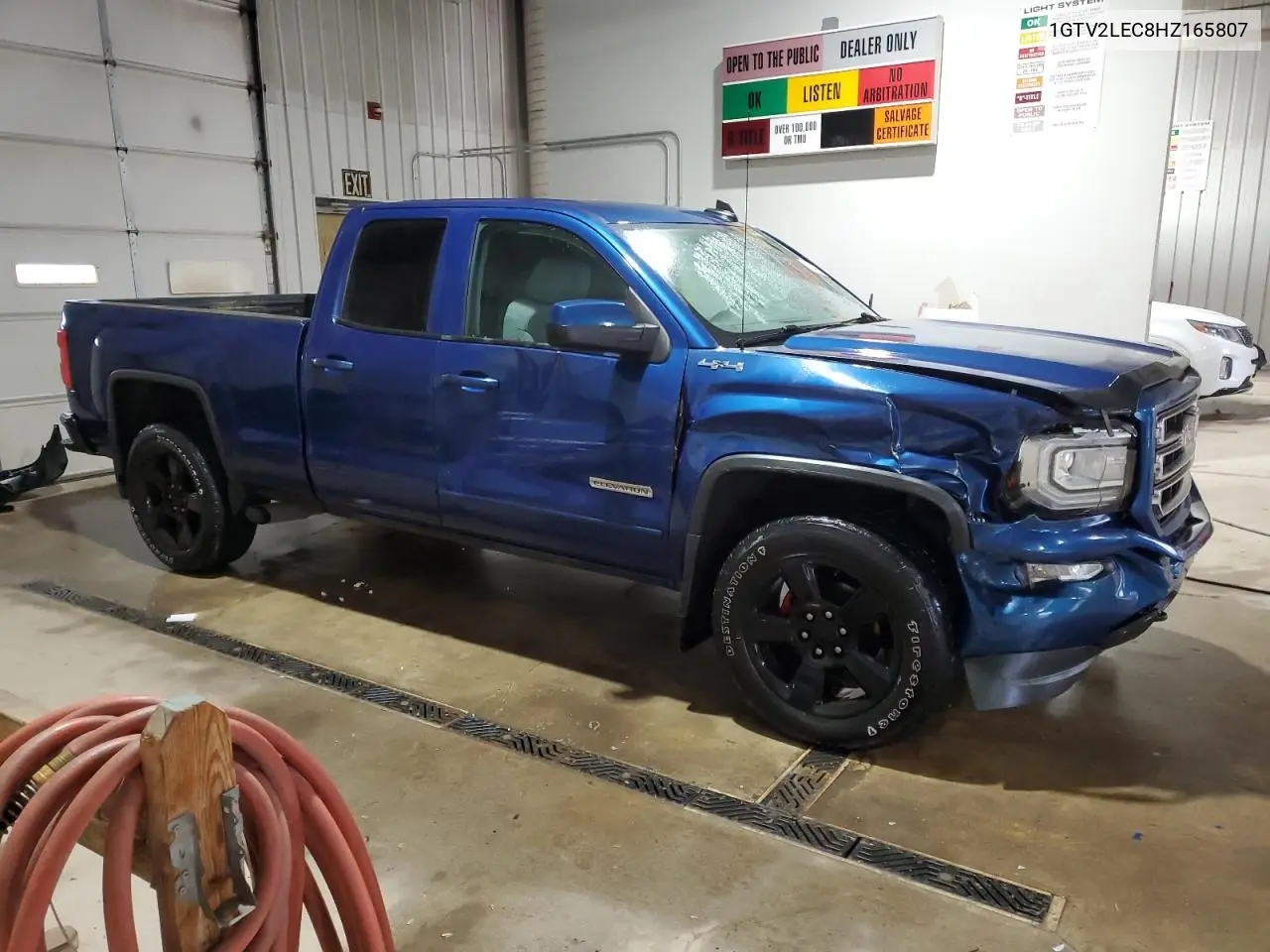 2017 GMC Sierra K1500 VIN: 1GTV2LEC8HZ165807 Lot: 56545405